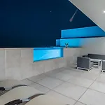 The Boat With Rooftop Pool Vila Matulji